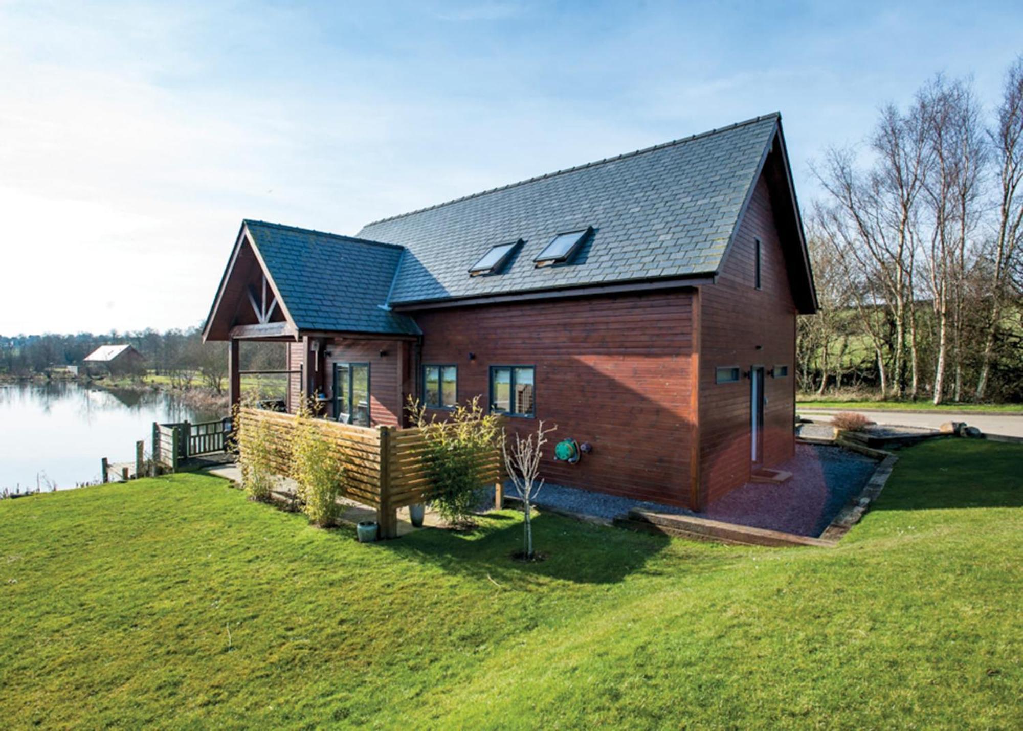 Anglesey Lakeside Lodges Menai Bridge Eksteriør billede